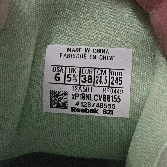 Reebok Cardi B Classic Leather Shoes in Semi Pixel Mint Junior Running - Picture 7 of 9